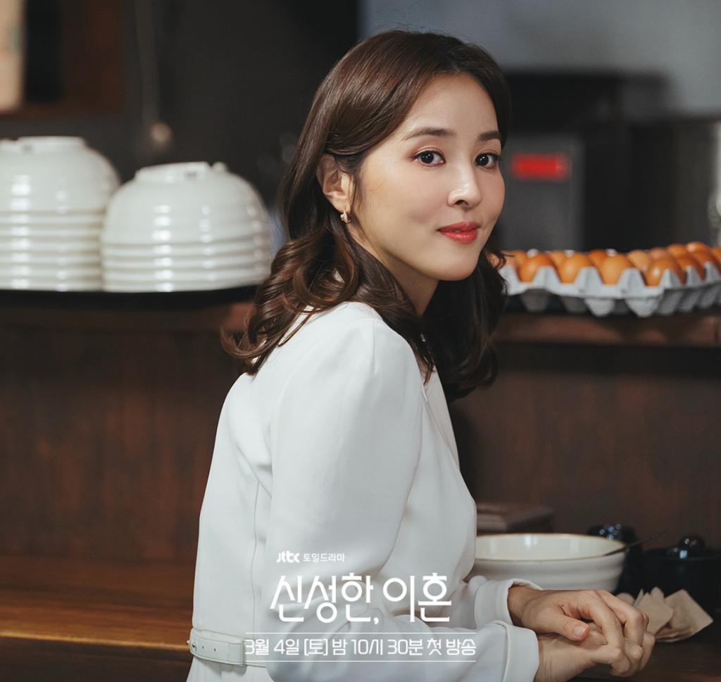 Sinopsis Divorce Attorney Shin: Kisah Pengacara Perceraian Eksentrik, Tayang Hari Ini di Netflix