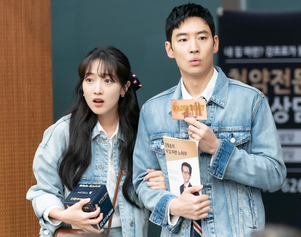Sinopsis Taxi Driver 2 Episode 5: Lee Je Hoon dan Pyo Ye Jin Menyamar Sebagai Pengantin Baru